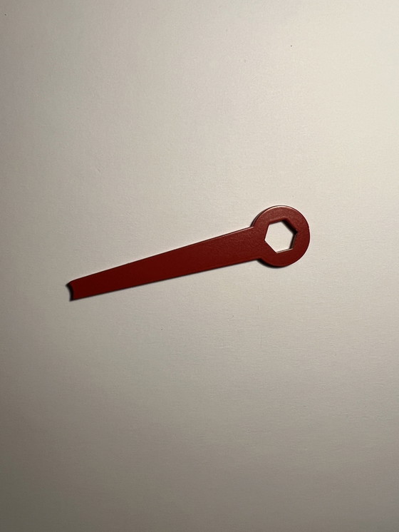 Image 1 of Clé à écrou laquée rouge Gispen 4050 | 5350 | 6350 Panama Rietveld