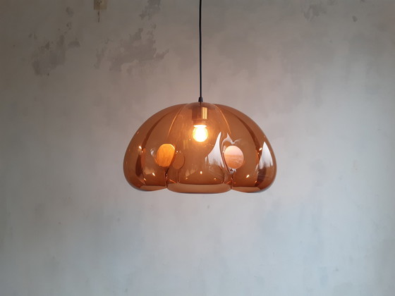 Image 1 of Lampe pendante vintage en plexiglas translucide brun/cuivre
