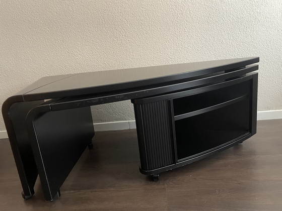 Image 1 of Table basse flexible Leolux Noir