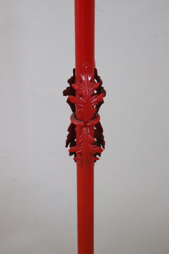 Image 1 of Porte-manteau en fer laqué rouge