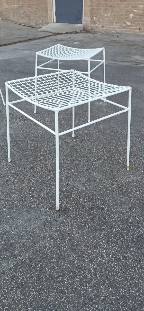 Image 1 of Ensemble de 3 tabourets en fil de fer vintage