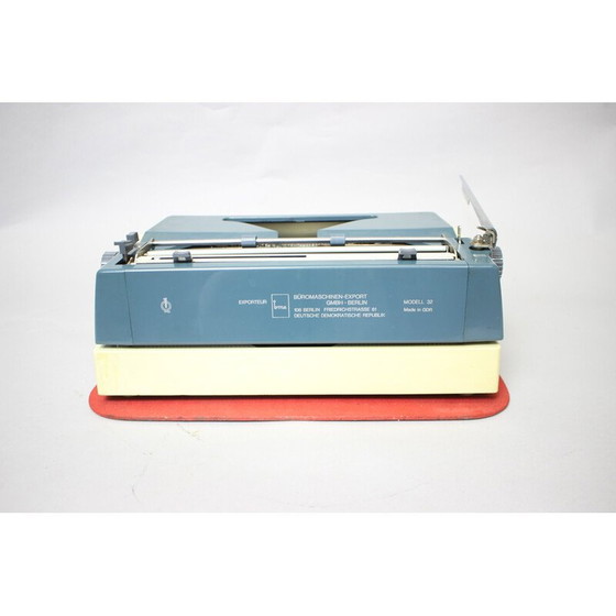 Image 1 of Machine à écrire vintage Daro erika, Allemagne 1965