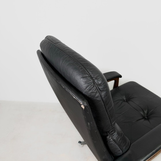 Image 1 of Lübke Lounge Chair avec ottomane en cuir noir, années 1960