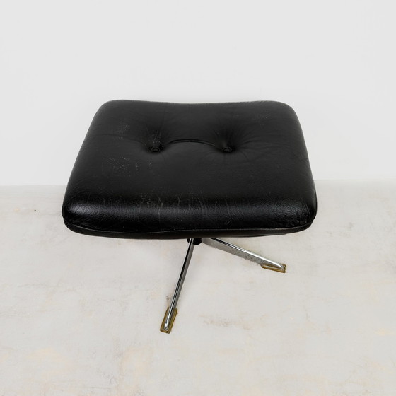 Image 1 of Lübke Lounge Chair avec ottomane en cuir noir, années 1960