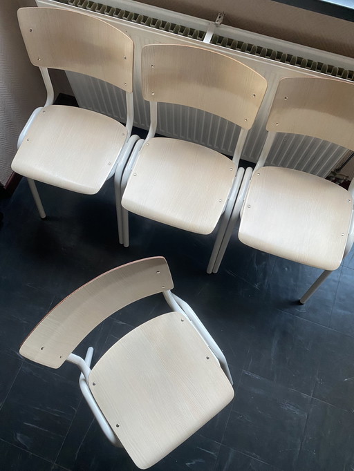 4x Vanerum Sro+ Chairs