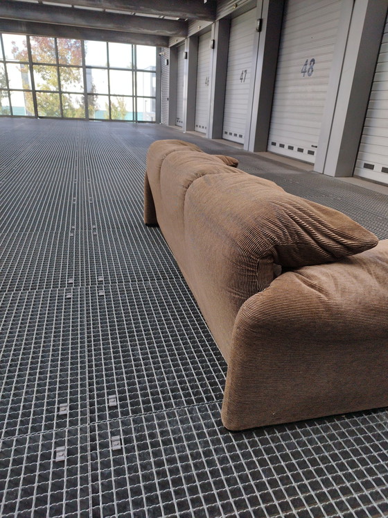 Image 1 of Cassina Maralunga Canapé 3 places Original Upholstery 2 Colours