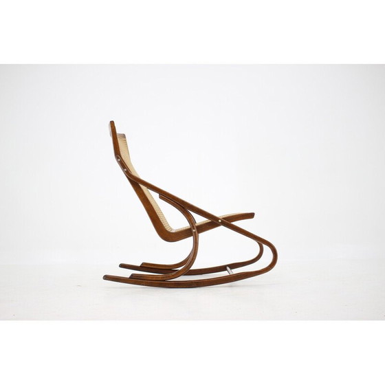 Image 1 of Fauteuil à bascule vintage en bois courbé par Antonin Suman, Tchécoslovaquie années 1960