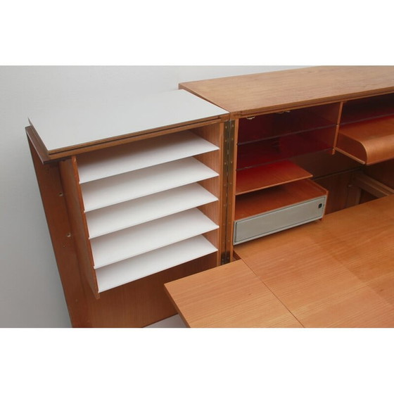 Image 1 of Bureau vintage "Magic box" en chêne par Mummenthaler et Meier, Suisse 1950
