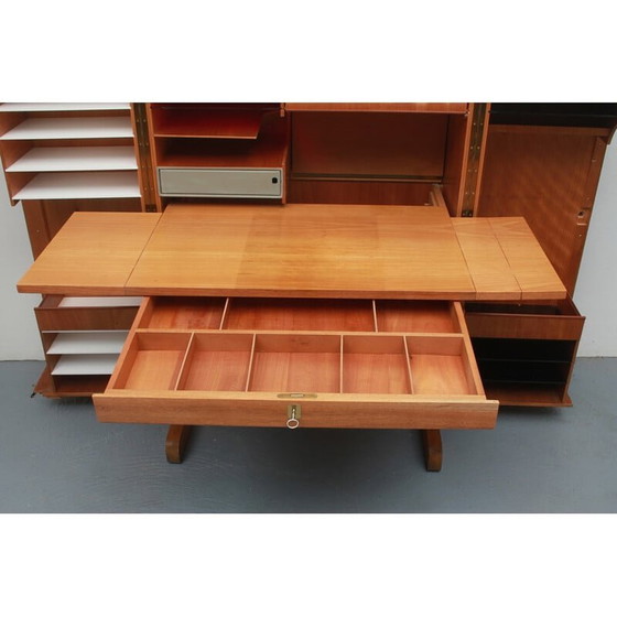 Image 1 of Bureau vintage "Magic box" en chêne par Mummenthaler et Meier, Suisse 1950