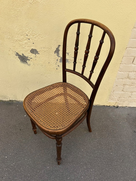 Image 1 of Chaise En Bois Courbé Et Cannage Fischel