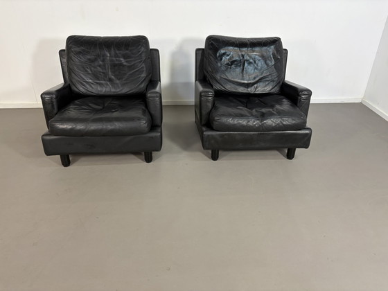 Image 1 of 2 x Rares fauteuils Artifort en cuir noir
