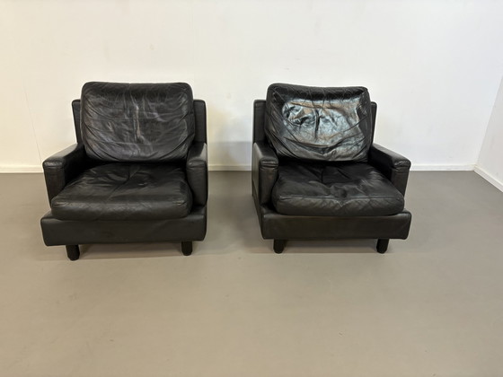 Image 1 of 2 x Rares fauteuils Artifort en cuir noir