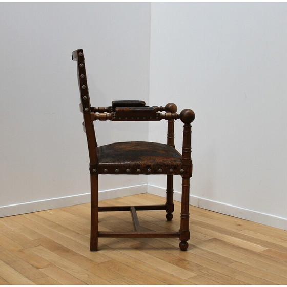 Image 1 of Paire de fauteuils vintage en noyer et cuir