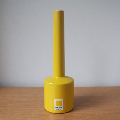 Vase Serax Pantone en édition limitée