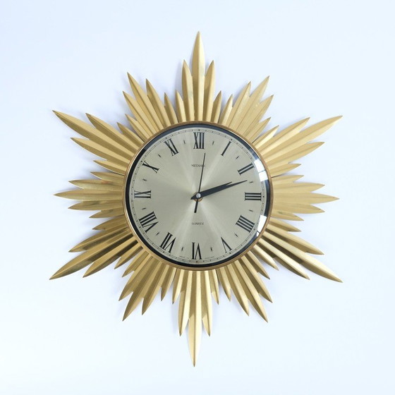 Image 1 of Horloge murale Starburst en teck et chrome pour Metamec, Angleterre 1960