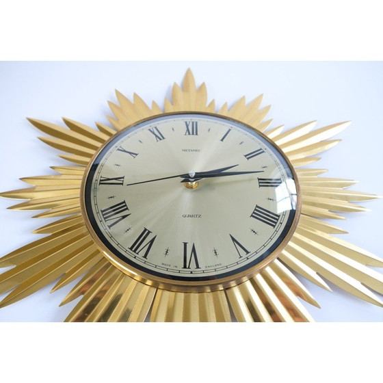 Image 1 of Horloge murale Starburst en teck et chrome pour Metamec, Angleterre 1960