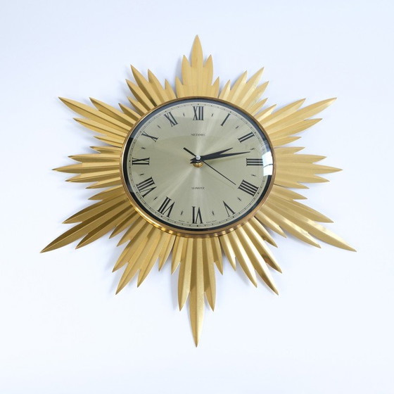 Image 1 of Horloge murale Starburst en teck et chrome pour Metamec, Angleterre 1960