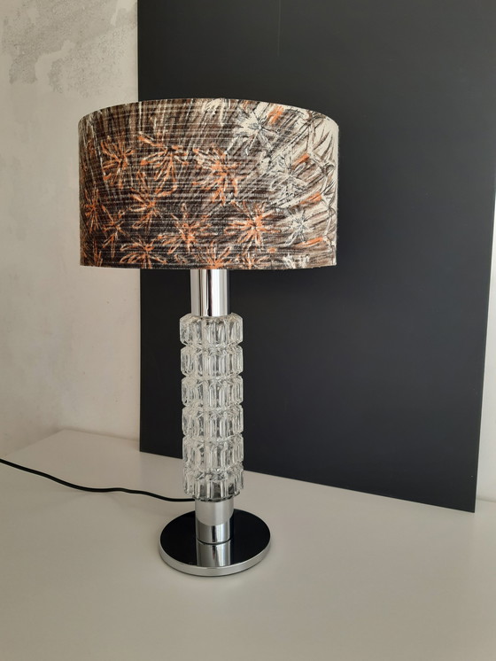 Image 1 of Lampe de table Richard Essig avec chrome et cristal et abat-jour original