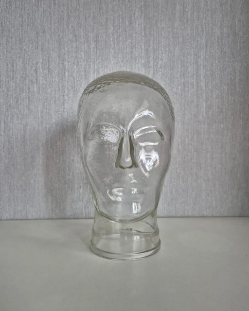 Tête en verre vintage