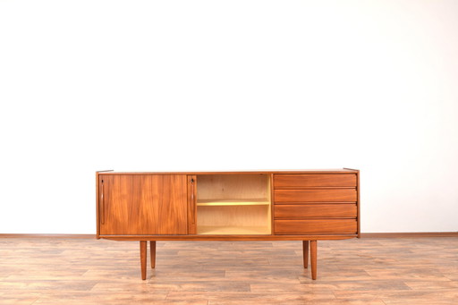 Buffet danois en teck du Mid Century, années 1960.