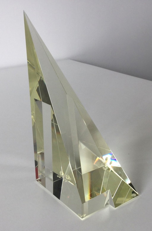 " Pyramide" Objet en verre de George Broft