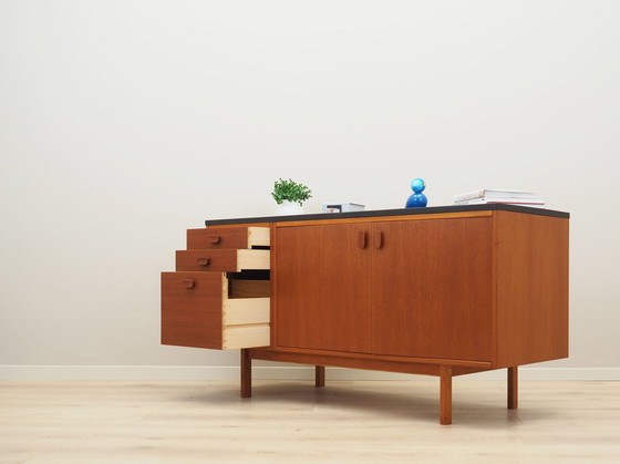 Image 1 of Commode en teck, Design danois, 1960S, Production : Danemark