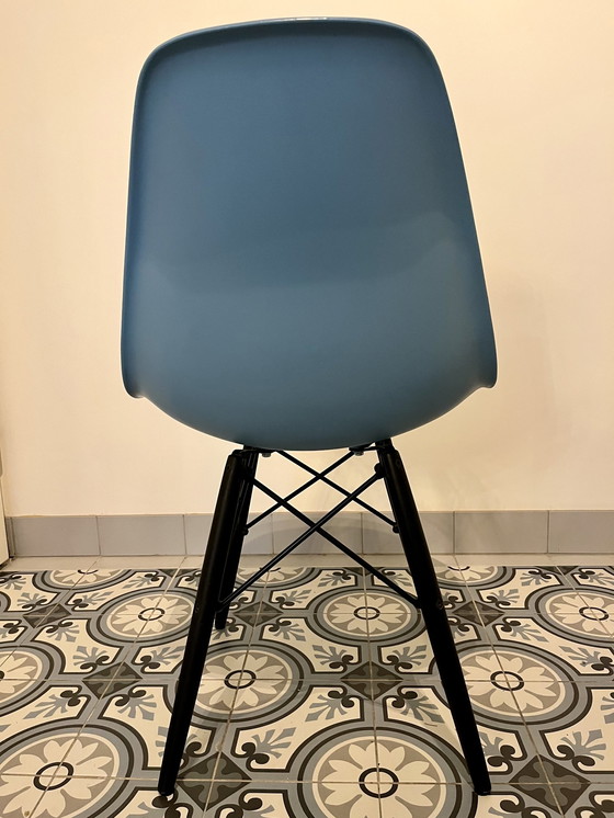 Image 1 of 4X Vitra Eames Plastic Side Chair Re Dsw Ice Grey, Black Maple Wood Base