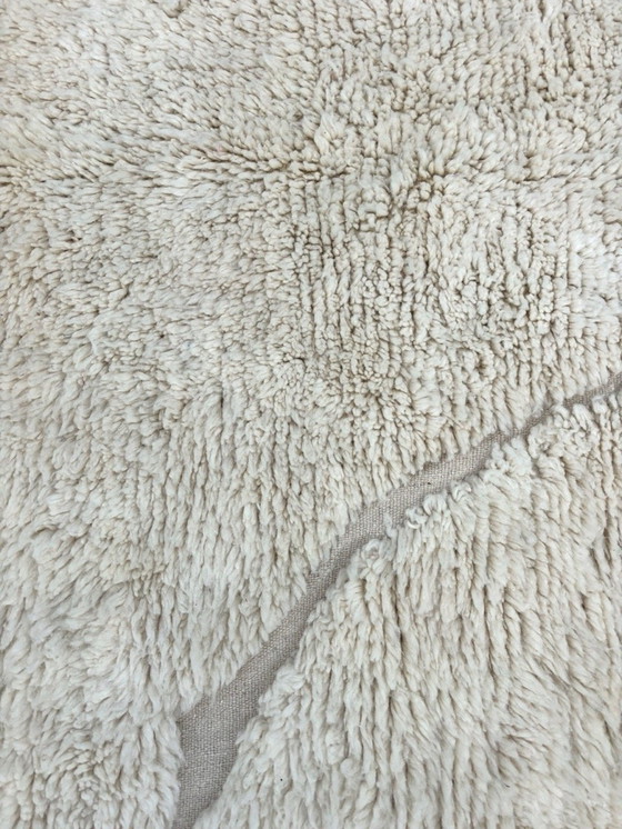 Image 1 of Tapis marocain surdimensionné blanc ivoire moderne - 300X390 Cm