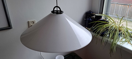 Image 1 of Lampe vintage en plexiglas