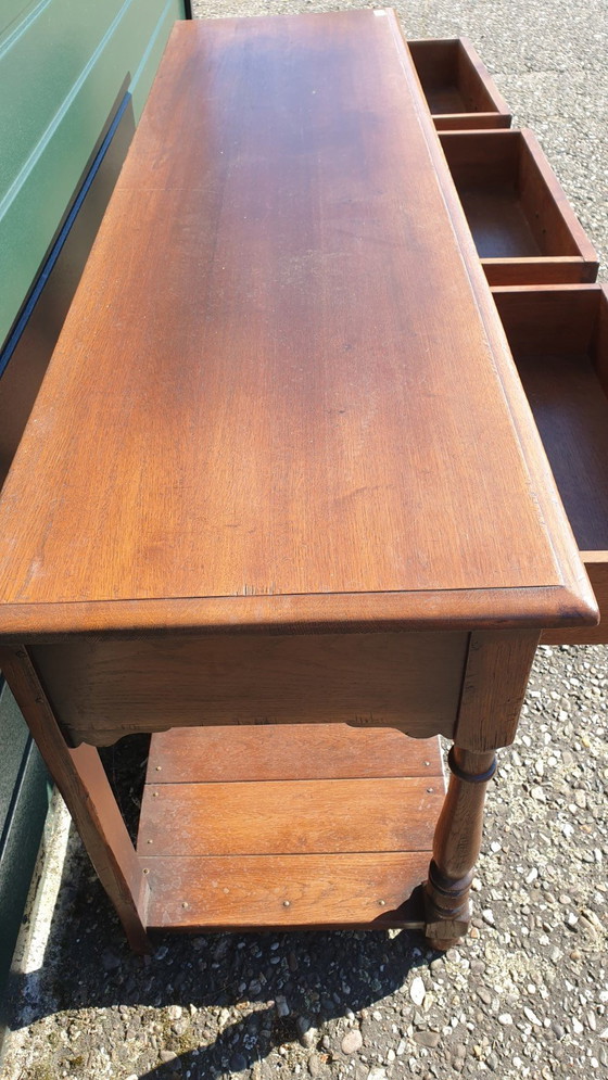 Image 1 of Table de nuit anglaise ancienne Rac