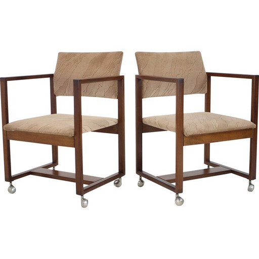 Paire de fauteuils vintage en bois de hêtre et tissu sur roulettes, Tchécoslovaquie 1980