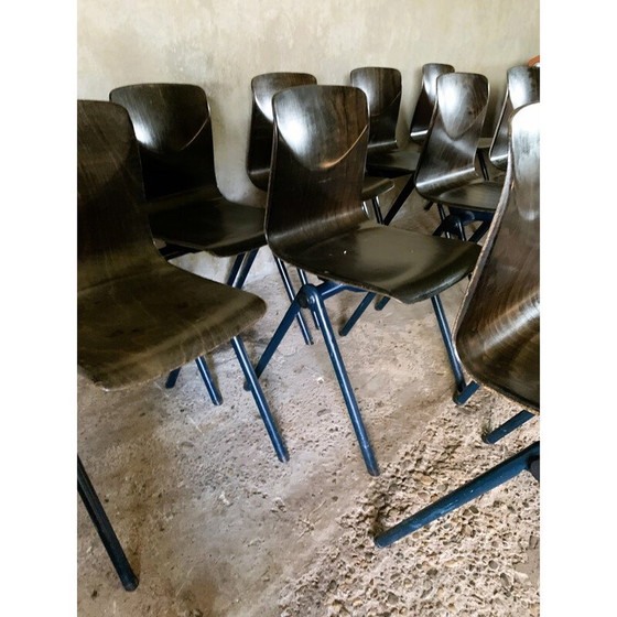 Image 1 of Ensemble de 12 chaises vintage modèle S30 en métal et bois pressé par Galvanitas pour Pagholz et Thurop SA