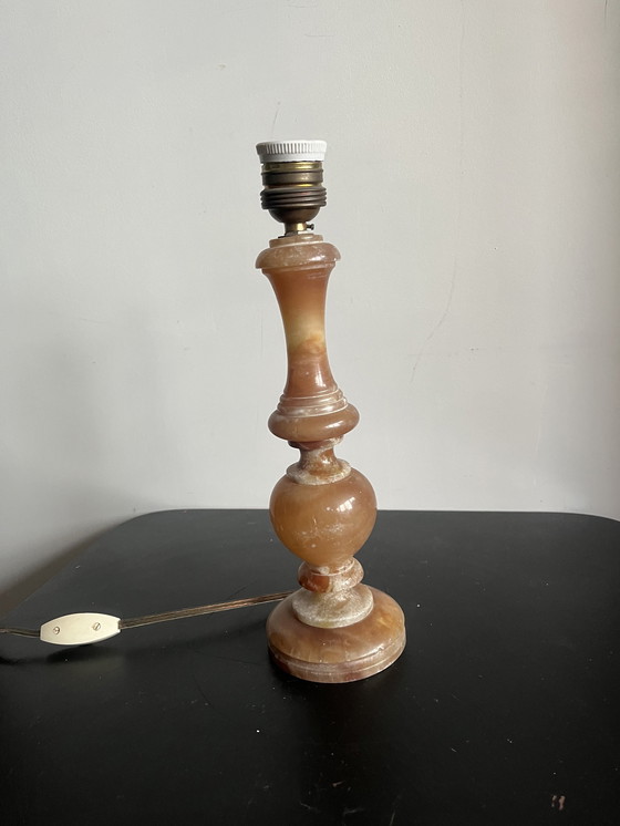 Image 1 of Base de lampe en onyx antique