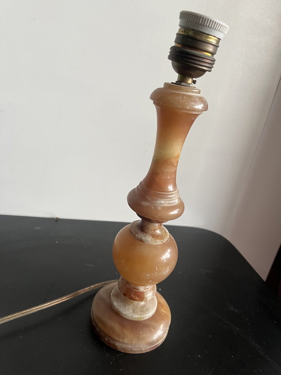 Image 1 of Base de lampe en onyx antique