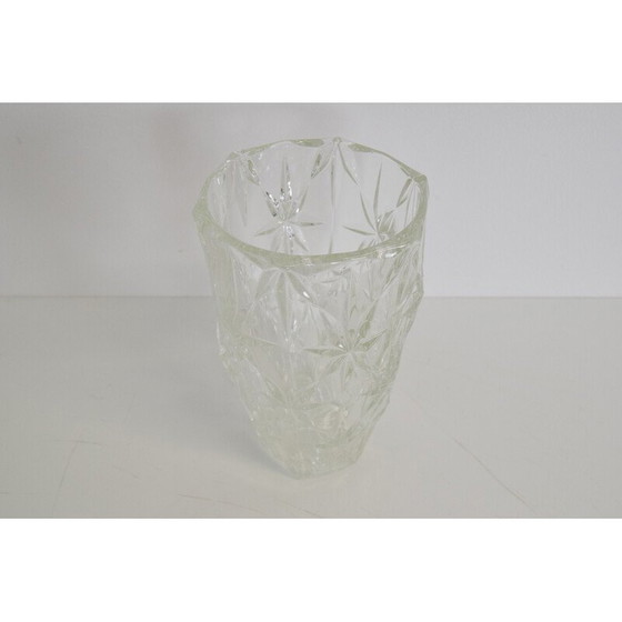 Image 1 of Vase en verre du milieu du siècle, Tchécoslovaquie années 1950
