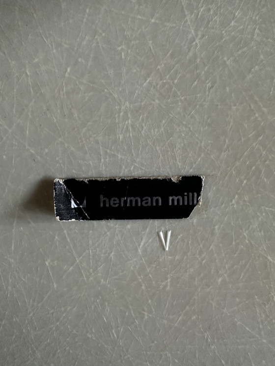 Image 1 of 2x Charles & Ray Eames Chairs "SAX" en fibre de verre pour Herman Miller 1970