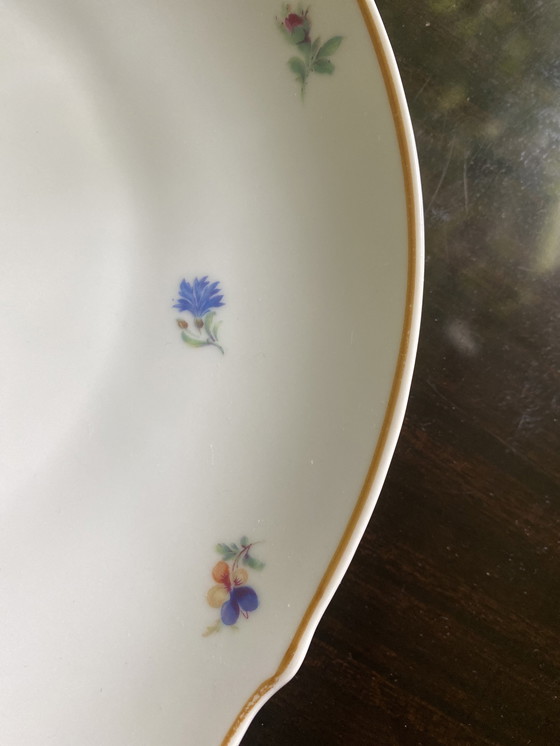 Image 1 of Plat Ou Assiette En Porcelaine 