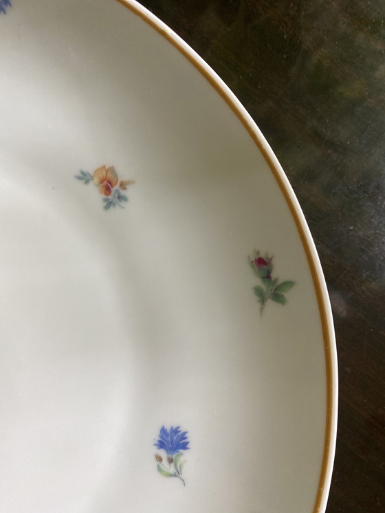 Image 1 of Plat Ou Assiette En Porcelaine 