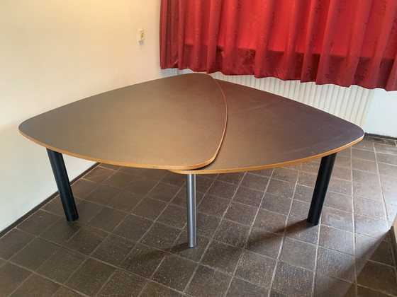 Image 1 of Castelijn Table papillon