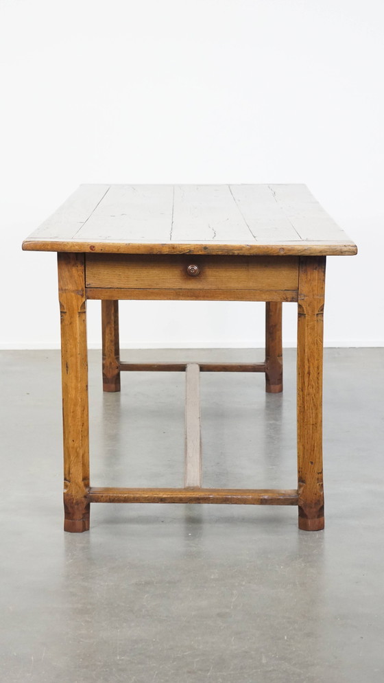 Image 1 of Table de salle à manger en chêne avec 2 tiroirs