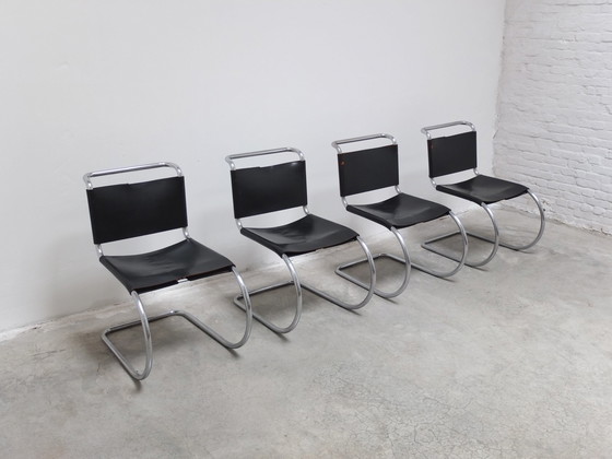 Image 1 of Ensemble de 4 chaises de salle à manger 'Mr10' de Mies Van Der Rohe pour Knoll, 1960S