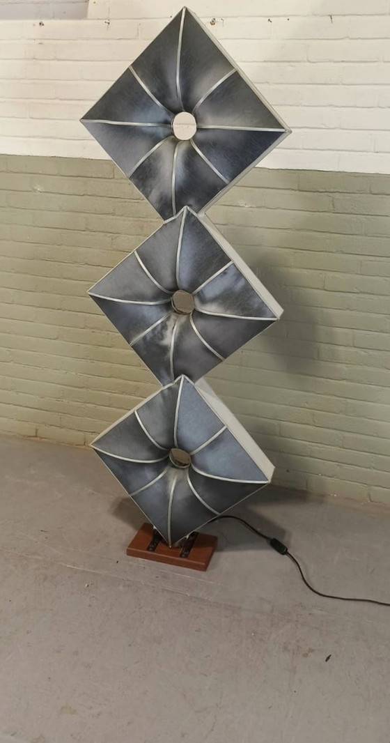 Image 1 of Lampadaire sculptural