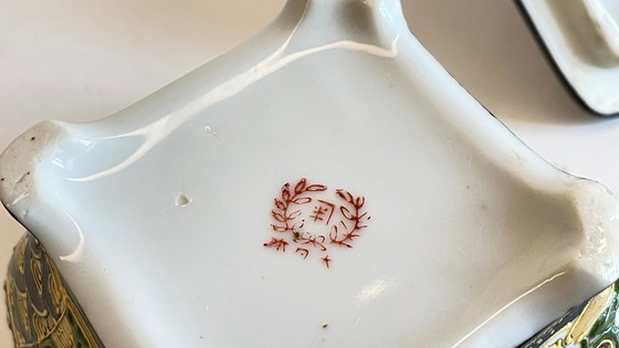 Image 1 of  Boite Porcelaine Chinoise Et Laiton Début Xxème