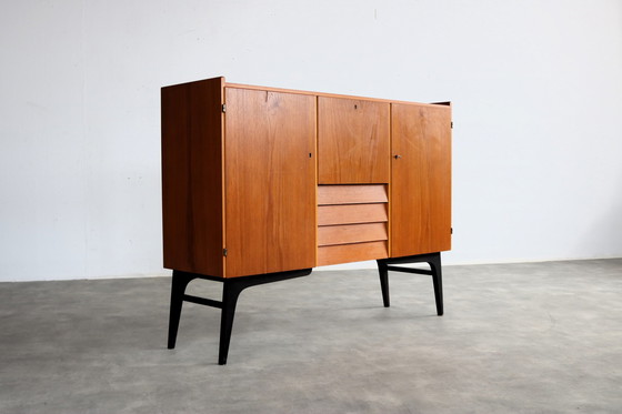 Image 1 of Armoire murale suédoise vintage