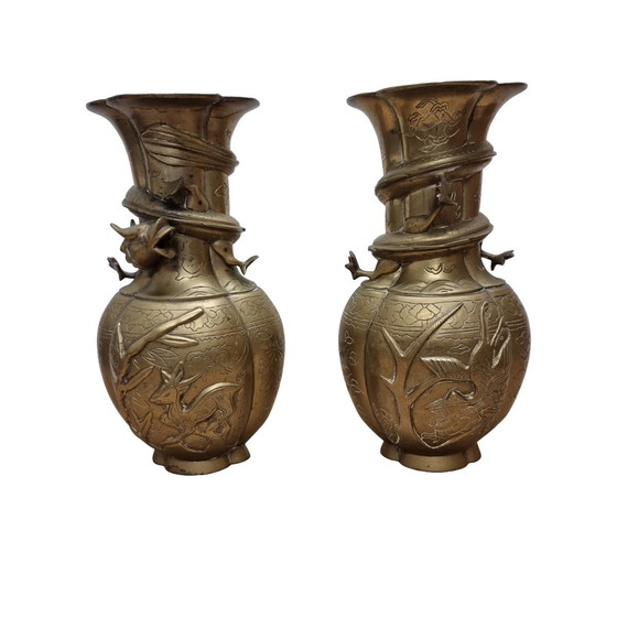 Image 1 of Vases chinois en laiton Dragon Début du 20ème siècle