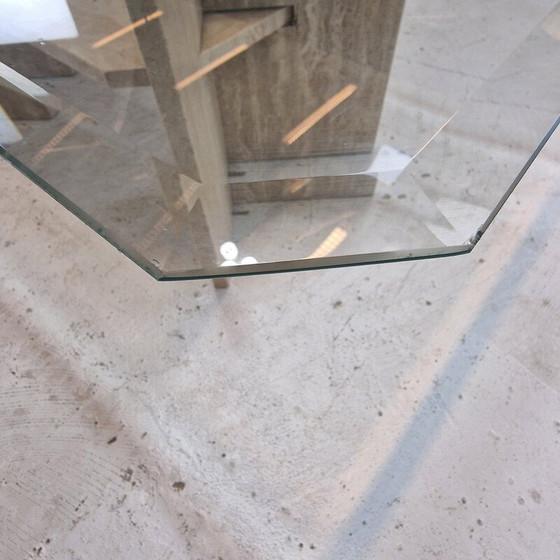 Image 1 of Table basse vintage en travertin et verre taillé, Italie 1980