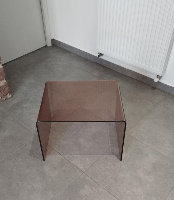 Image 1 of Michel Dumas - Mobilier Design - Table D'Appoint - Bout De Canapé - Chevet  - 1970 - Époque Vintage