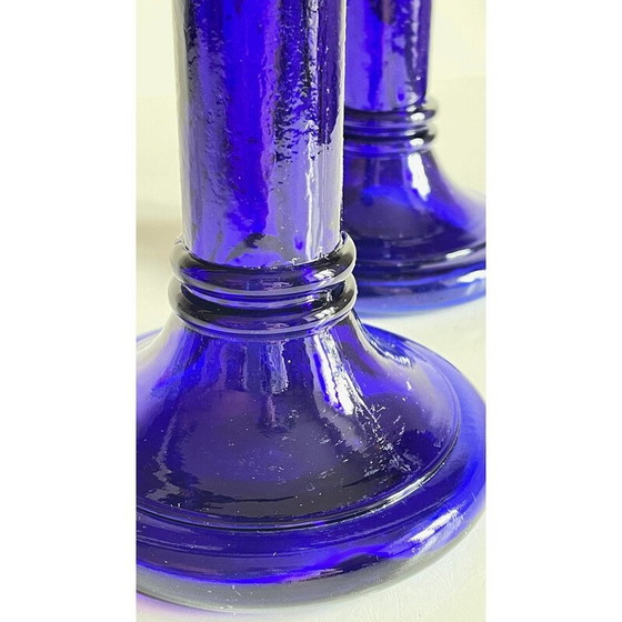 Image 1 of Paire de chandeliers vintage en verre bleu