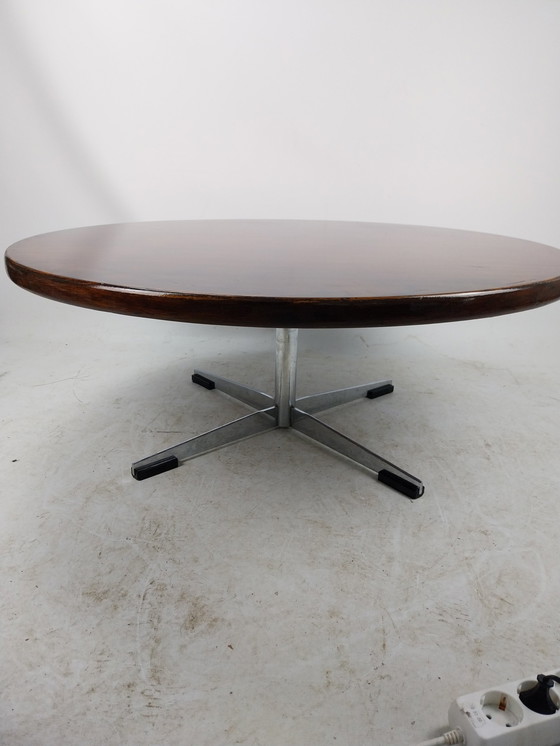 Image 1 of 1 X Table basse en teck et chrome de style midcenturymoderne 1970's