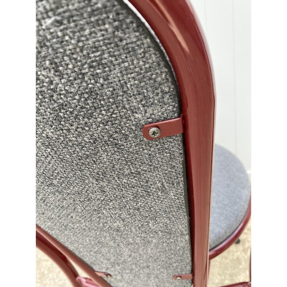 Image 1 of Chaise de restaurant bistro vintage en métal bordeaux et tissu gris, 1990